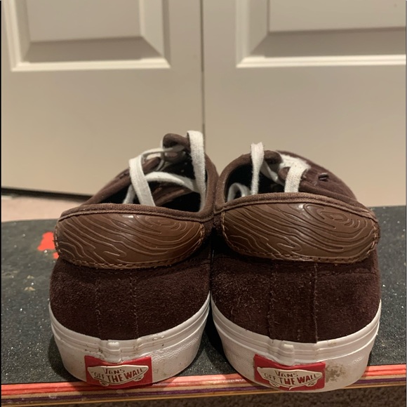 Vans - Picture 4 of 7